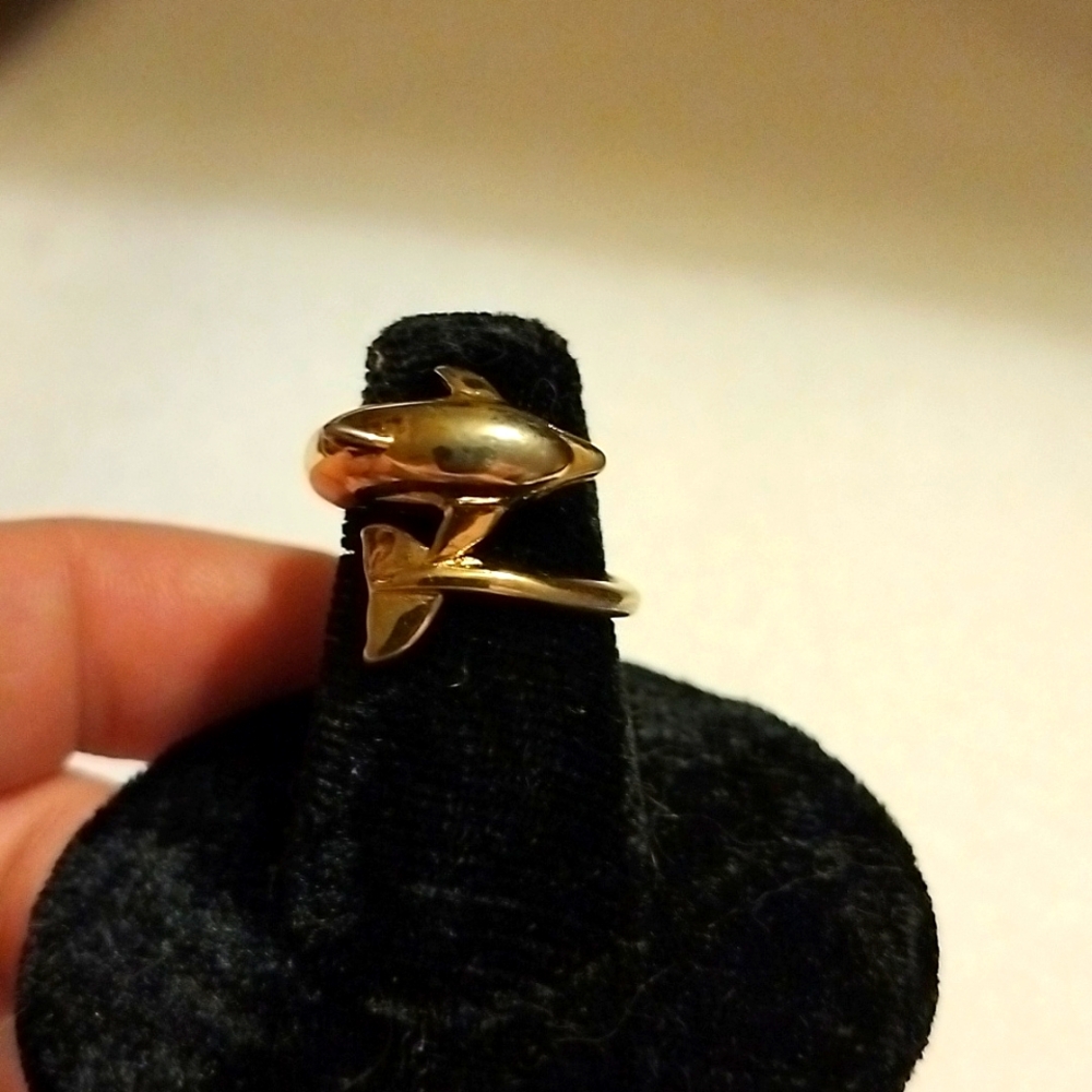 Vintage Gold tone COP castings on Parade 88 Dolphin wrap ring